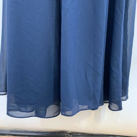 Levkoff Woman's A-line Floor-Length Chiffon Formal Bridesmaid Dress Size 4 - Picture 6 of 13